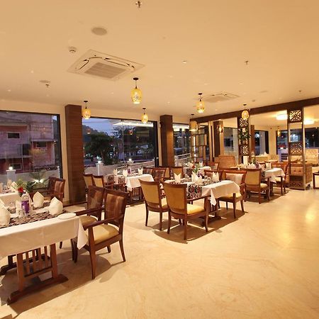 Hotel Maria Park Muvattupuzha Exterior photo